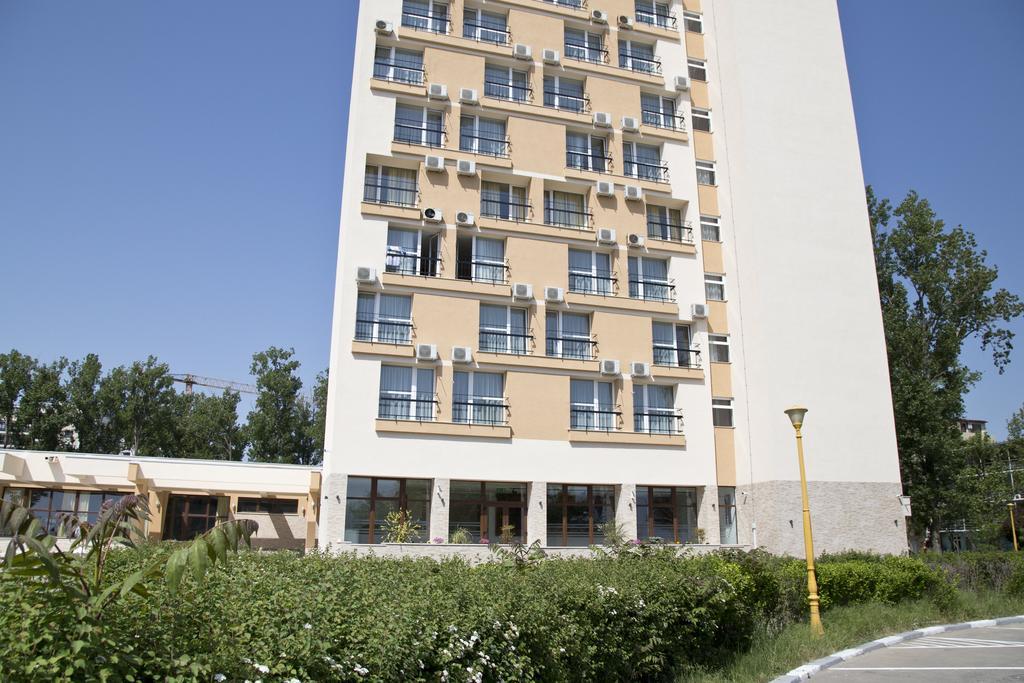 Grand Hotel Astoria Мамая Екстериор снимка