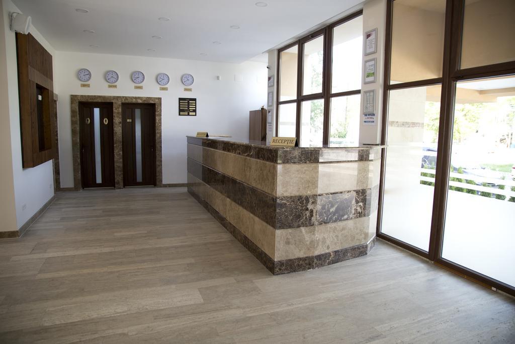 Grand Hotel Astoria Мамая Екстериор снимка