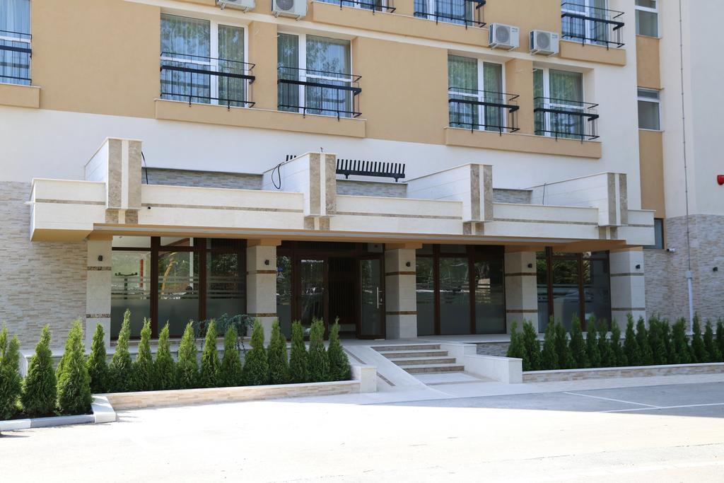 Grand Hotel Astoria Мамая Екстериор снимка